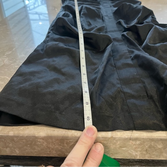 Le Chateau black dress size small - Picture 9 of 10